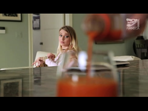 ❤️ Gorąca dziewczyna z dużymi cyckami i ciasną cipką dostaje kutasa od frajera, ale bardzo mocno Homemade porn at pl.hentaibar.ru